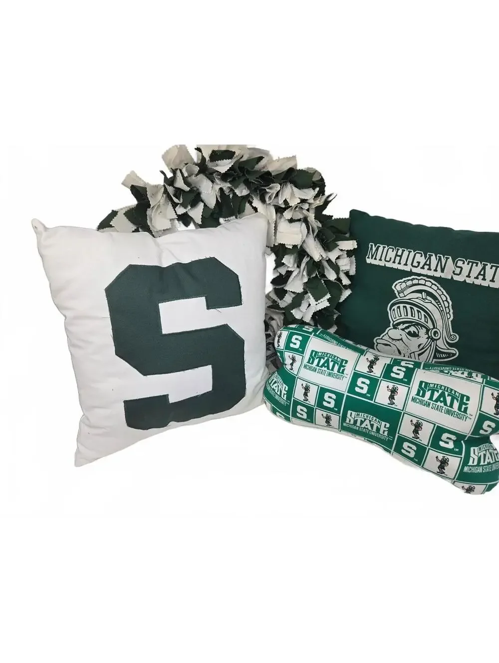 Michigan State Spartans Pillow and Wreath Lot